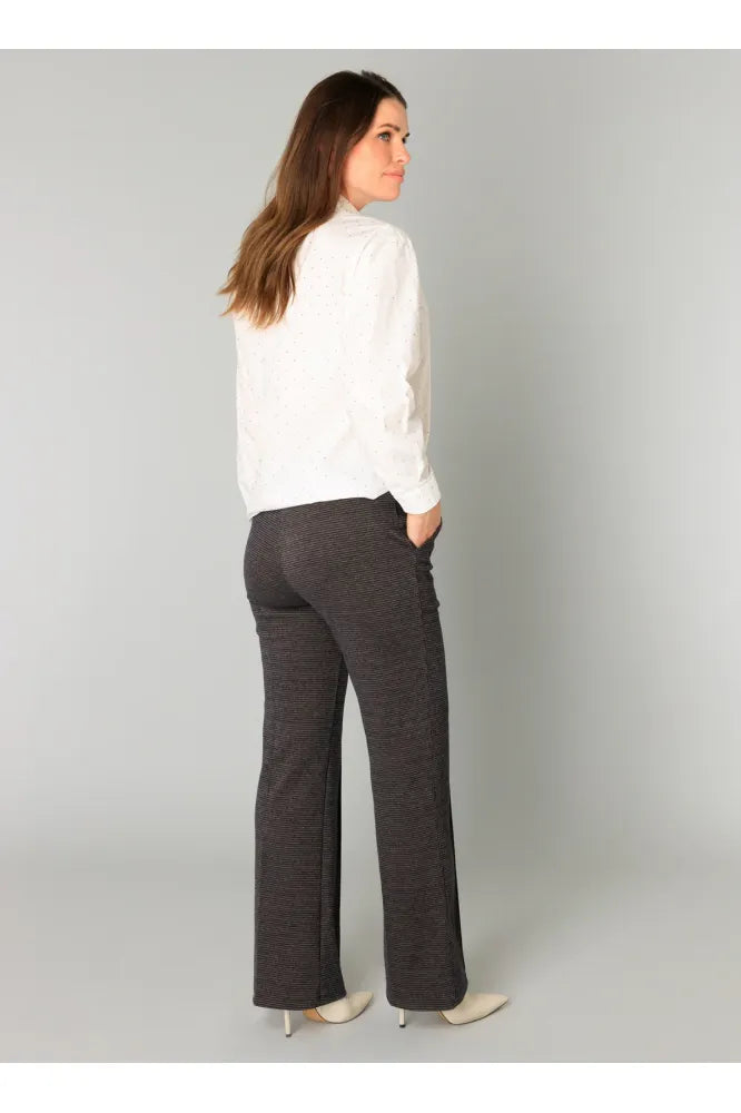 YEST Nayla Essential Pant