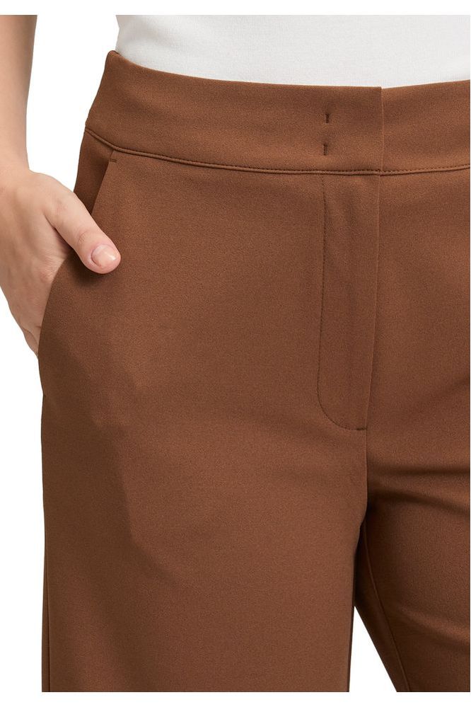 Betty Barclay Trousers 6066 Nougat