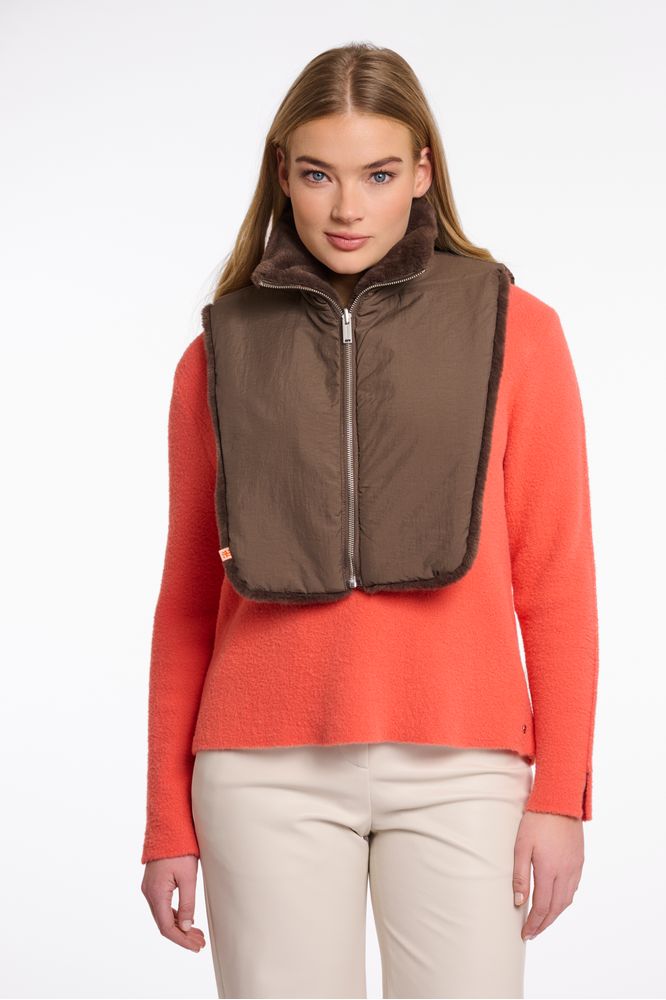 Rino & Pelle Dark Toffee Nura Faux Fur Bib