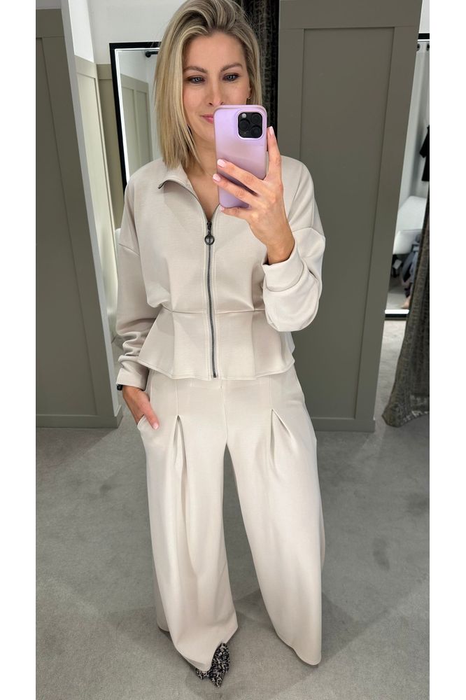 DECK Leisure Suit Beige 20110