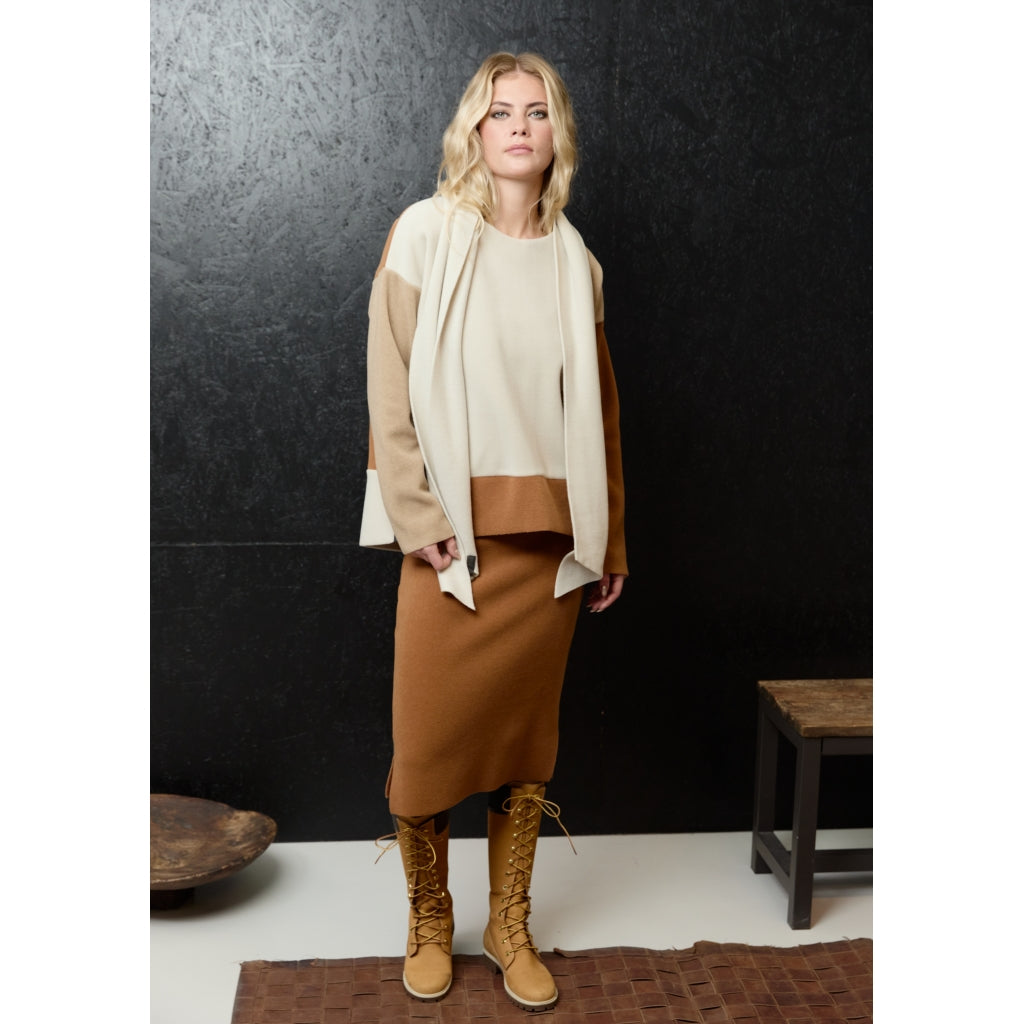 Henriette Steffensen Blouse Patch W Scarf 1412 Camel/Kit/Rust