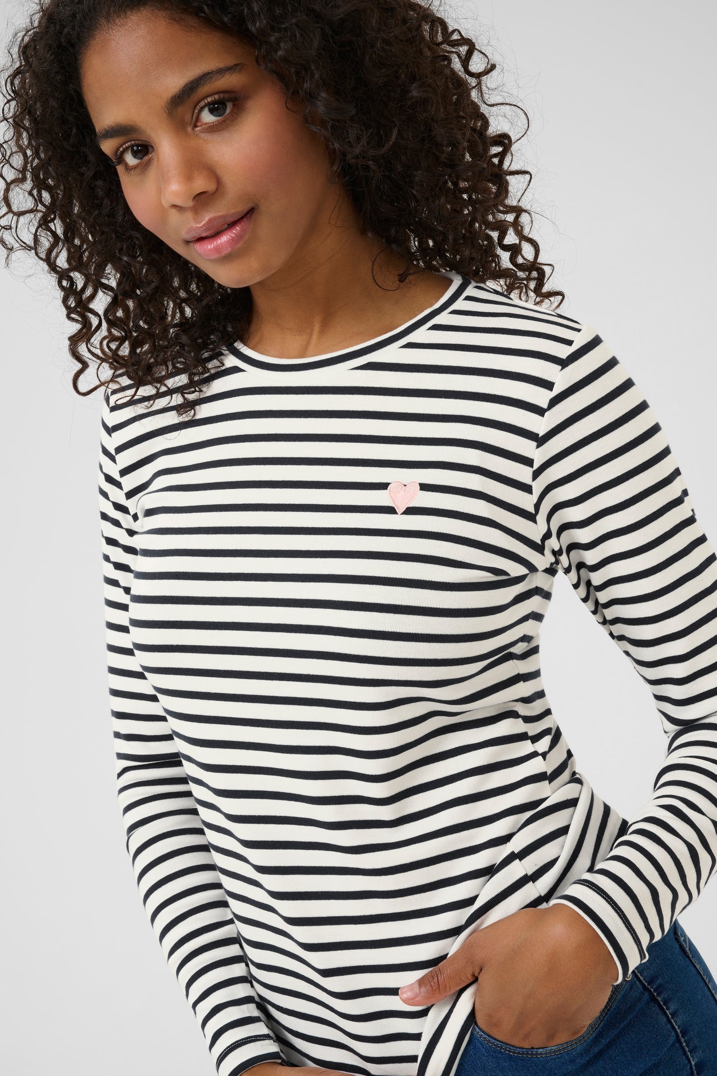 Kaffe Liddy T-Shirt Chalk/Midnight Marine