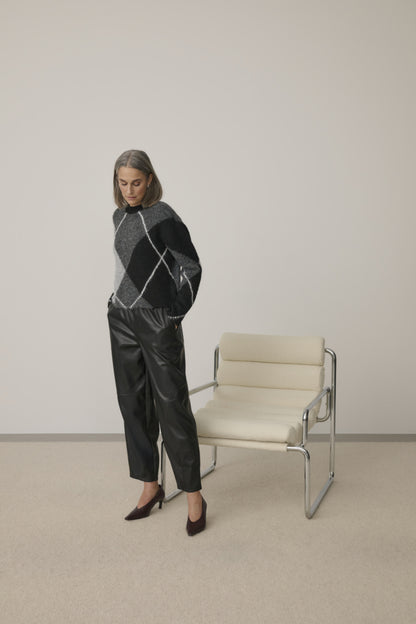 Kaffe KAarense Barrel Trouser Black Deep
