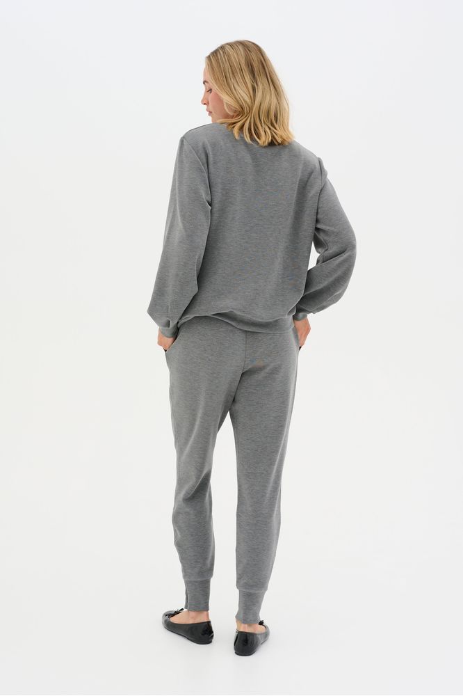 AW24 My Essential W 22 Sweat Pant