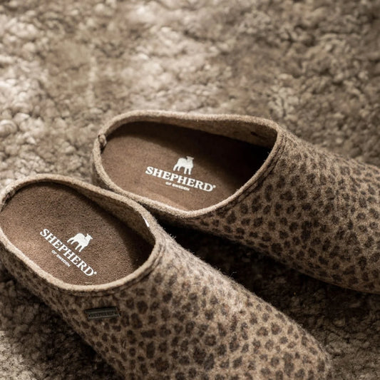 Shepherd Cilla Slippers - Leopard