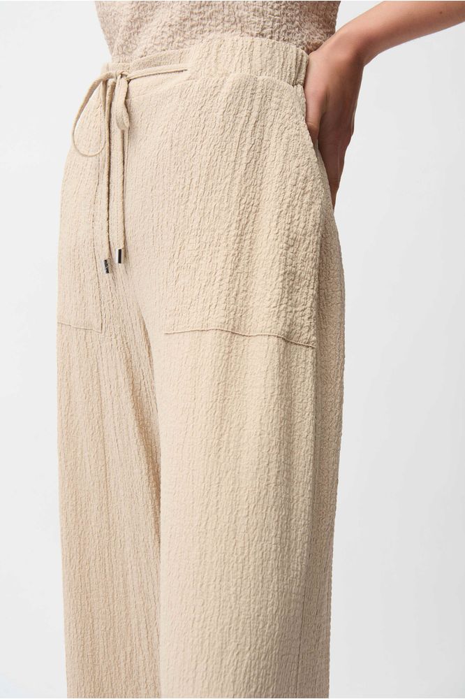 Joseph Ribkoff Seersucker Pull-On Trouser Parchment