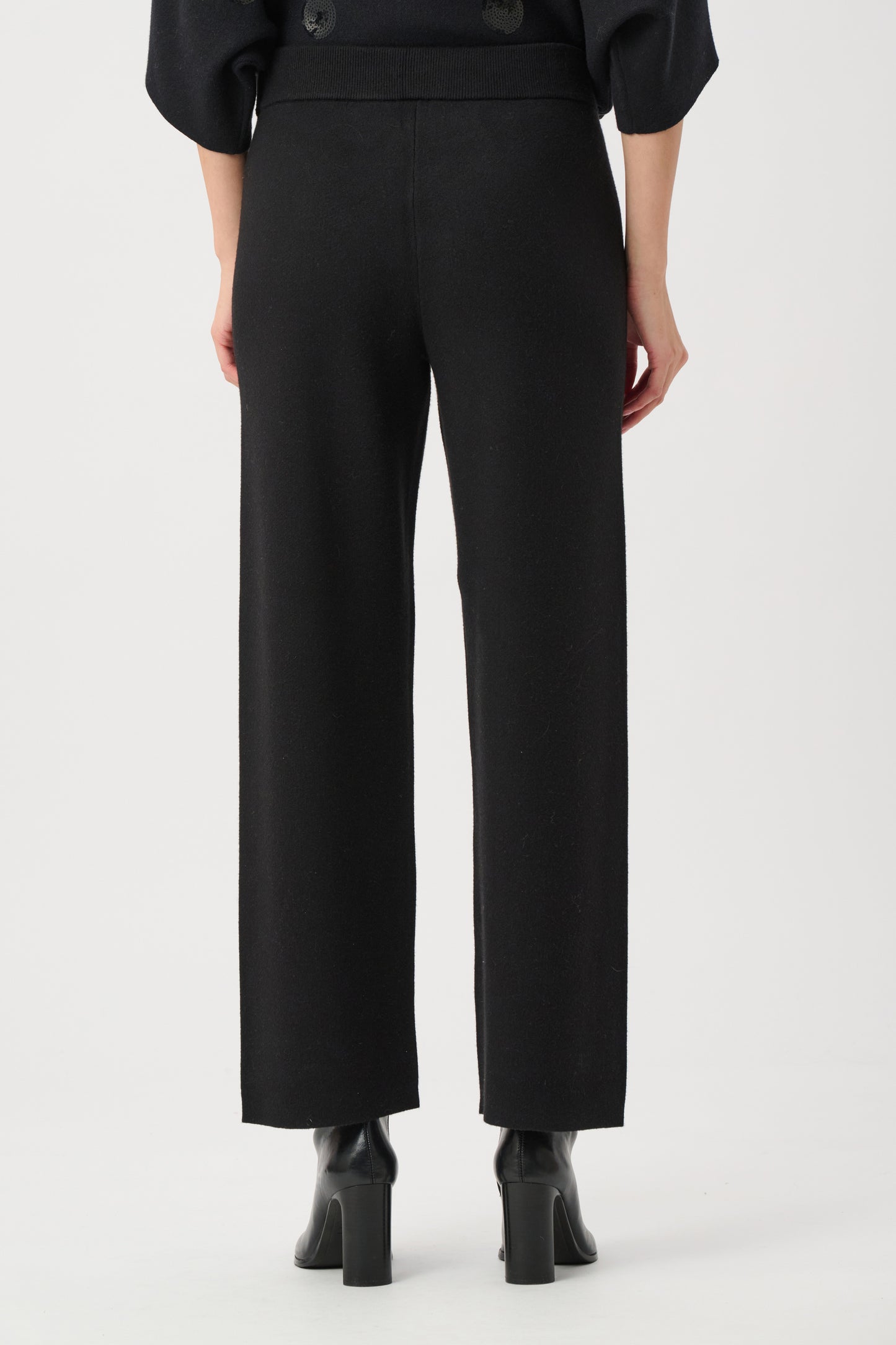 Joseph Ribkoff Knit Trousers-Black