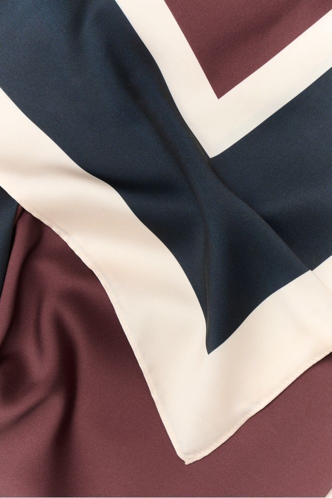 Part Two NamiraPW Scarf