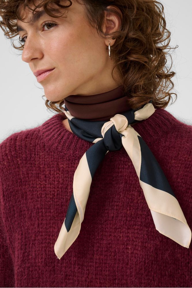 Part Two NamiraPW Scarf