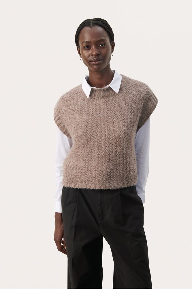 AW24 Part Two Landa Pullover