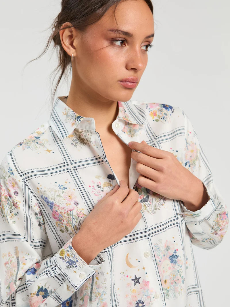 Vilagallo Among Stars and Guitars Shirt 33788
