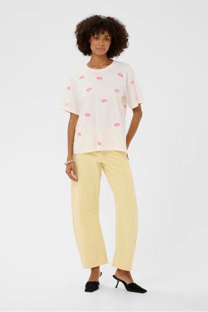 Culture Kissy T-Shirt Gardenia