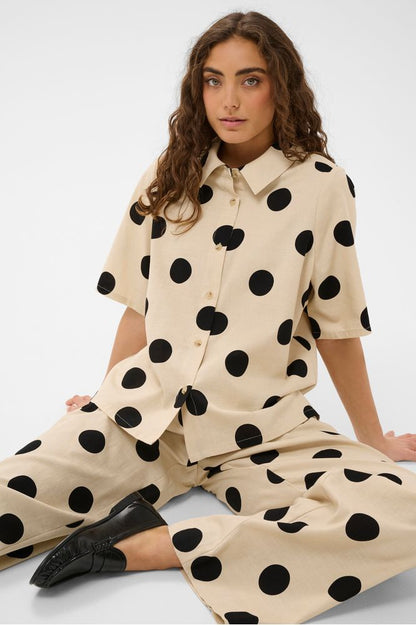 Culture CUtika Shirt Black Dot