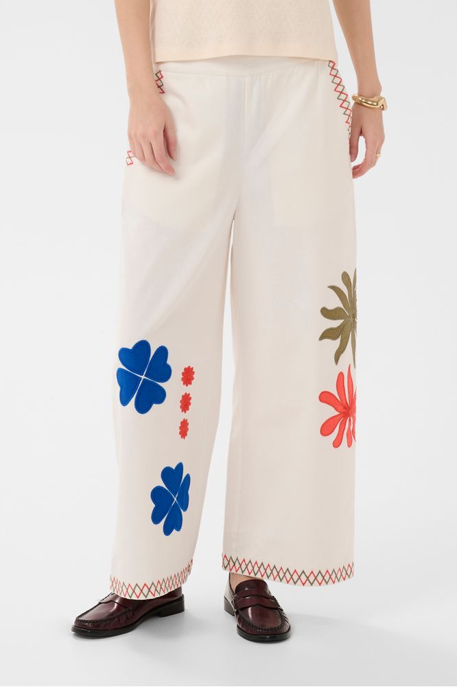 Culture CUchrestella Cropped Trouser Gardenia