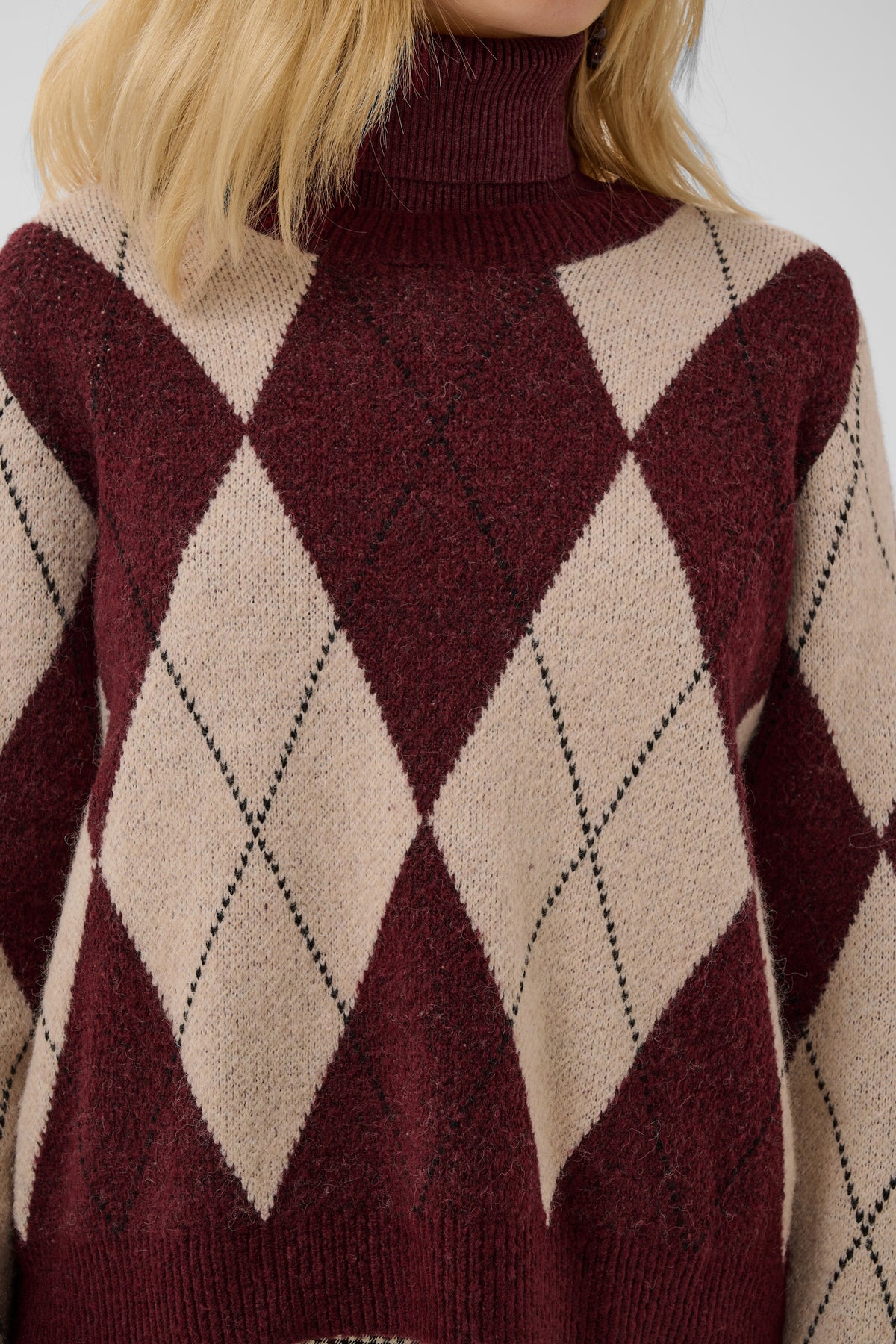 Culture Argyle Pullover Burgundy Argyle