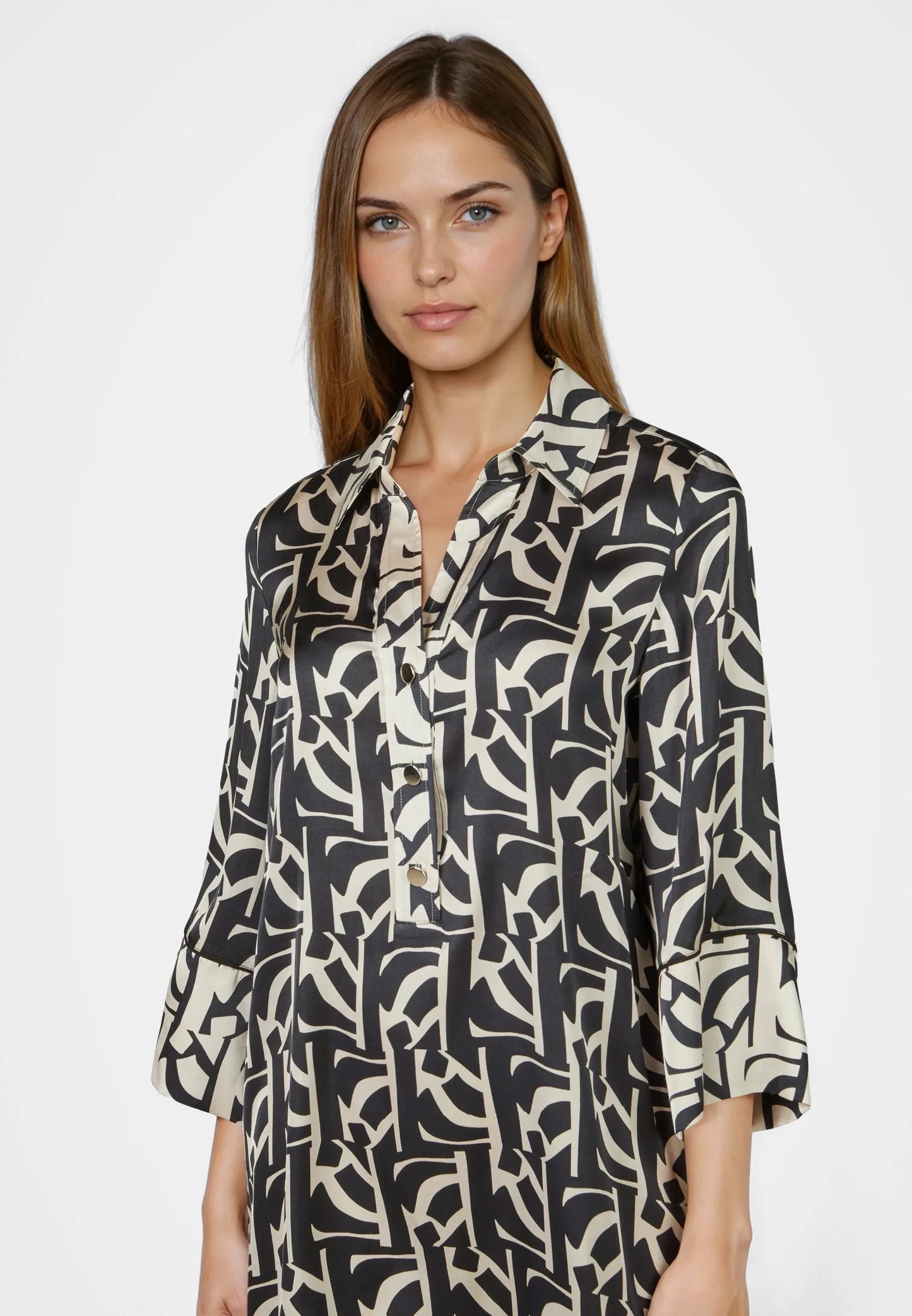 Marc Aurel Graphic Print Dress Black/Beige