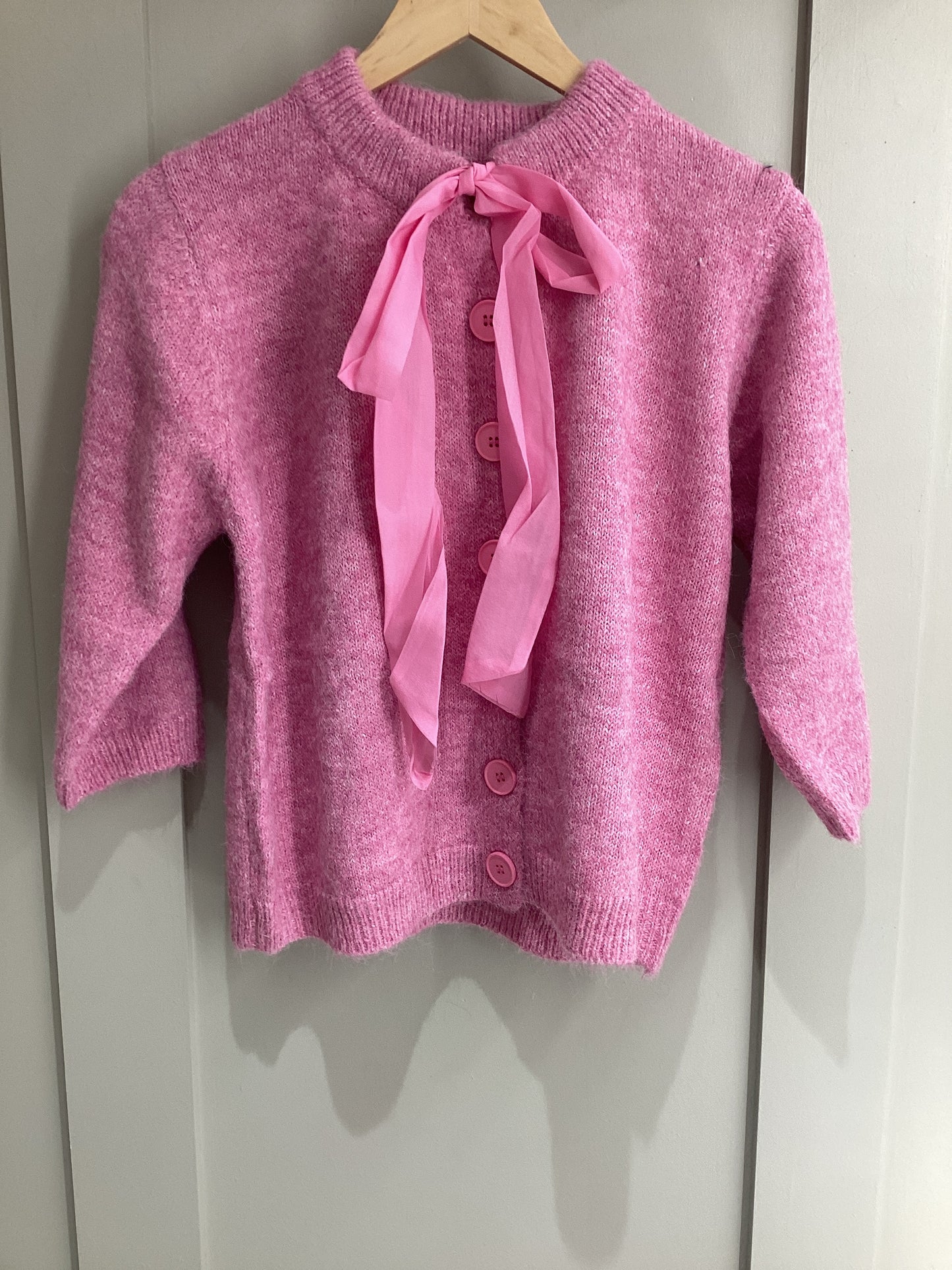 Daisy Cardigan Bow Neck Detail