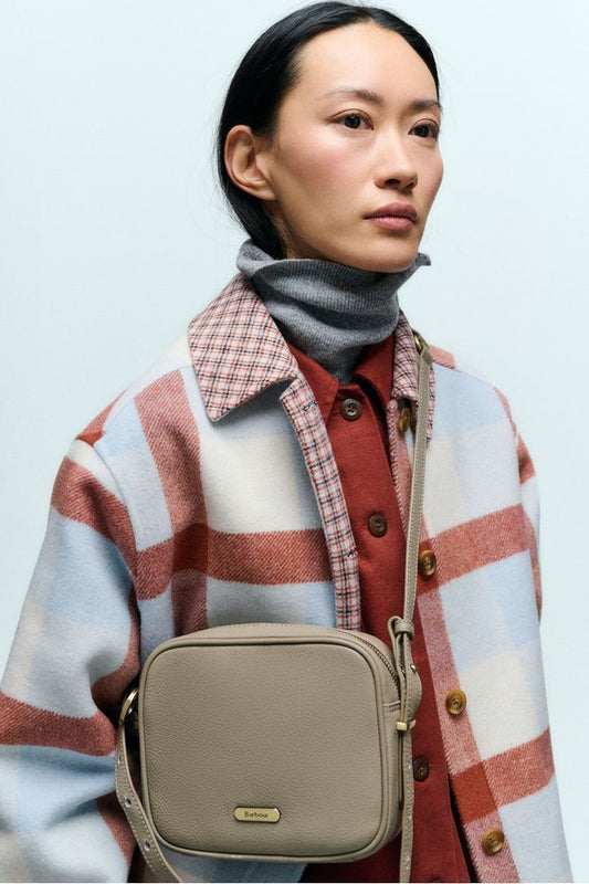 Barbour Daphne Leather Dune