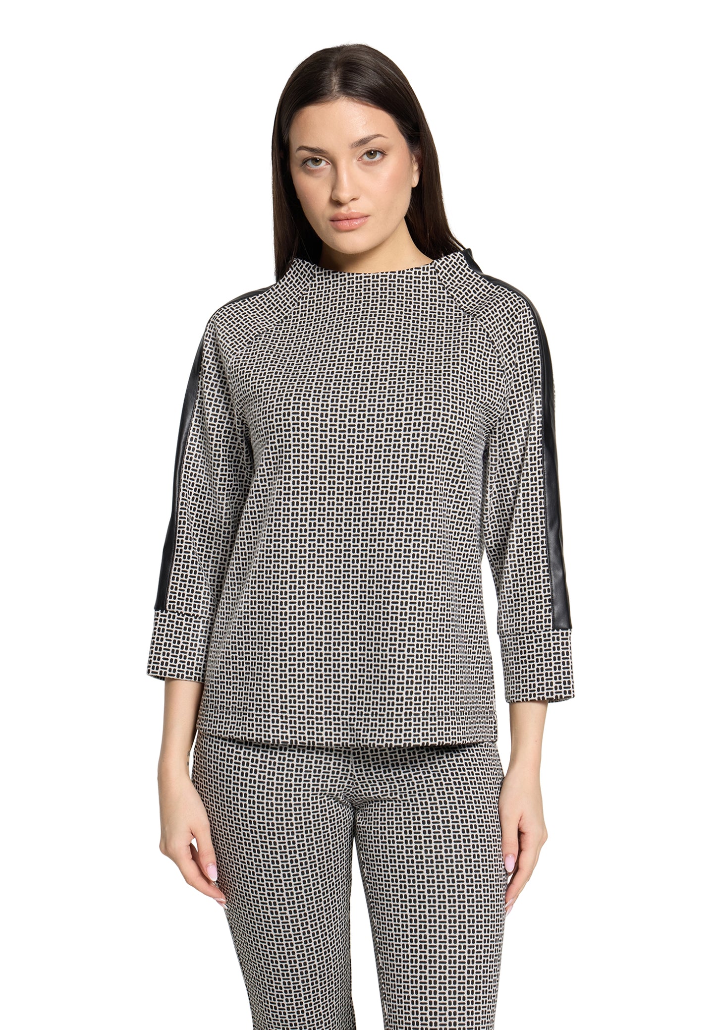 Betty Barclay Cream/Black Sweatshirt 2720/1703