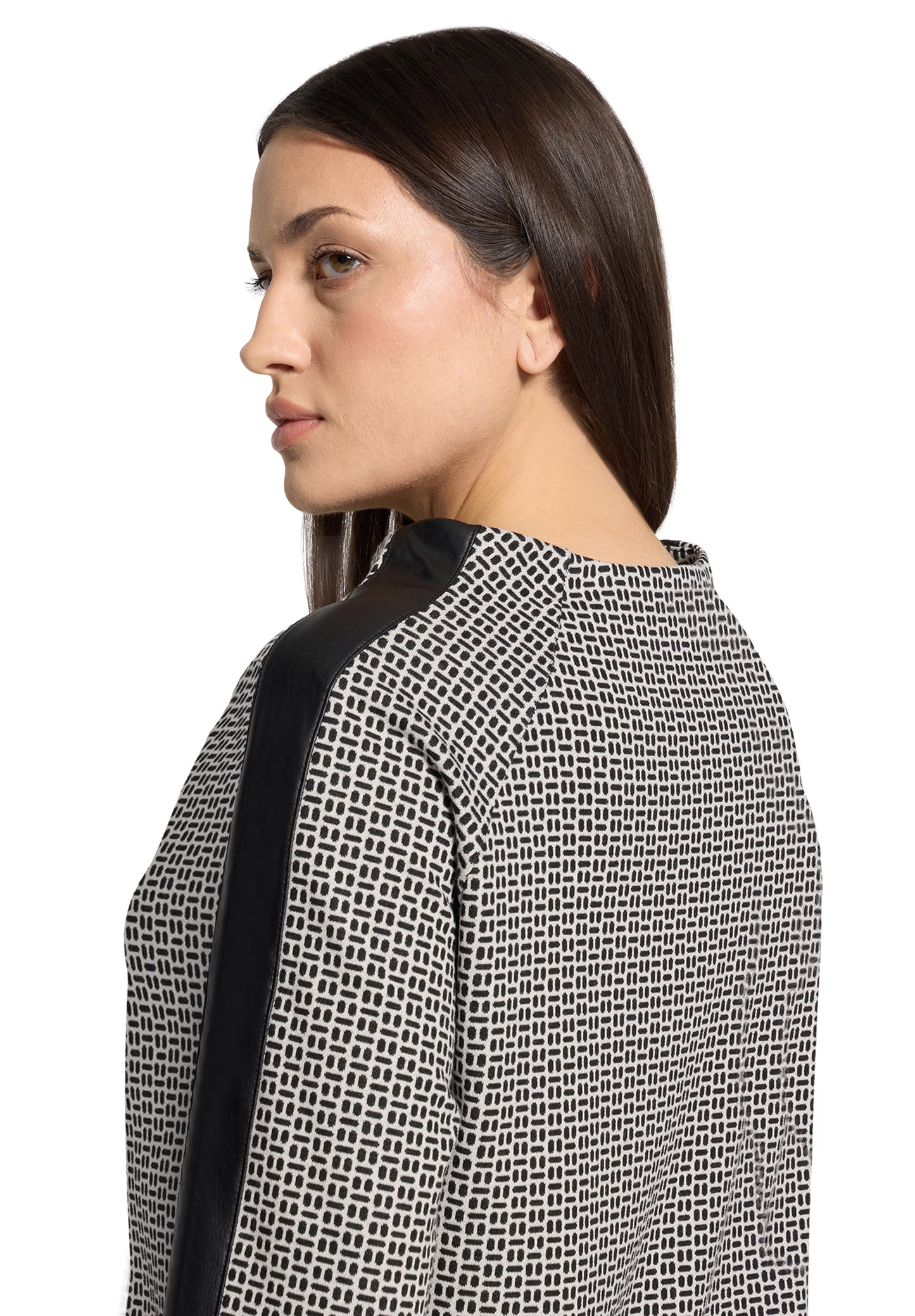 Betty Barclay Cream/Black Sweatshirt 2720/1703