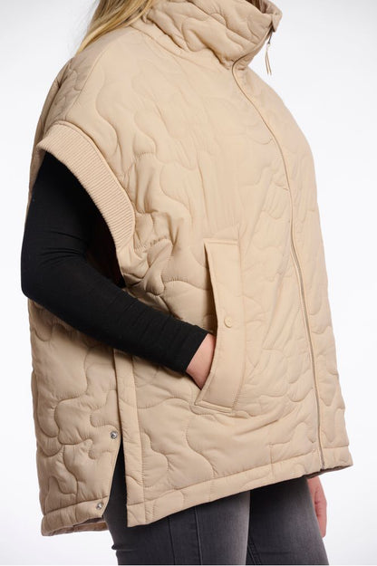 Rino & Pelle Caitlyn Oat Quilted Cape