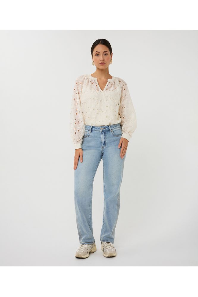 Esqualo Embroidery Anglaise Blouse Ecru
