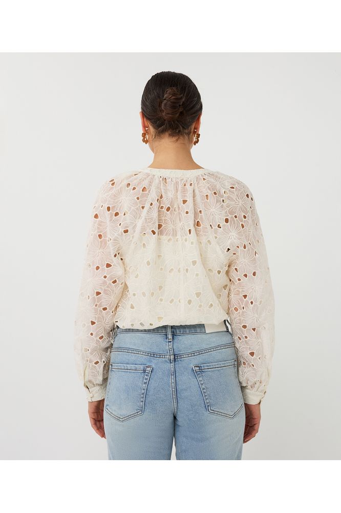 Esqualo Embroidery Anglaise Blouse Ecru
