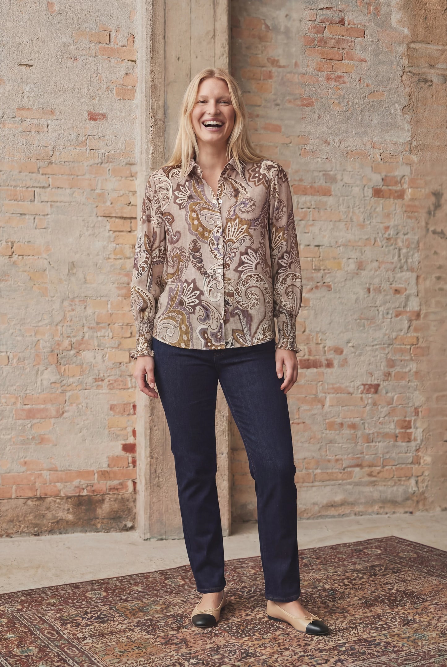 I Say Lotta Smock Shirt Taupe Paisley