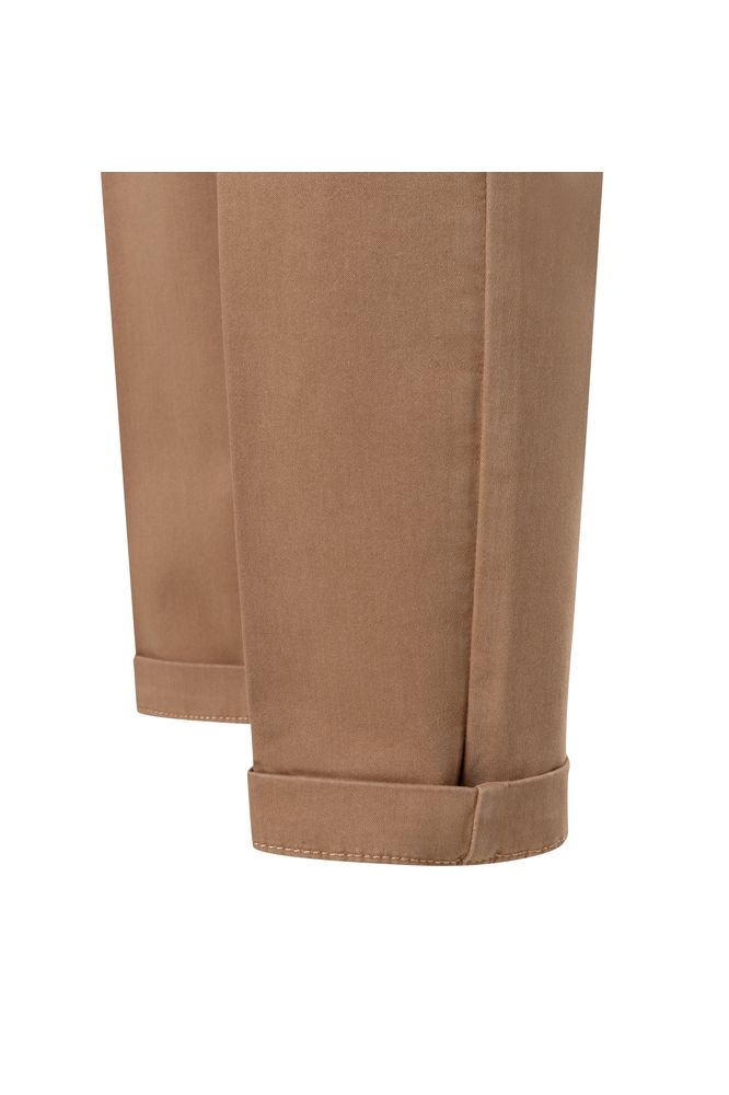 MAC Chino Turn Up Light Vicuna be