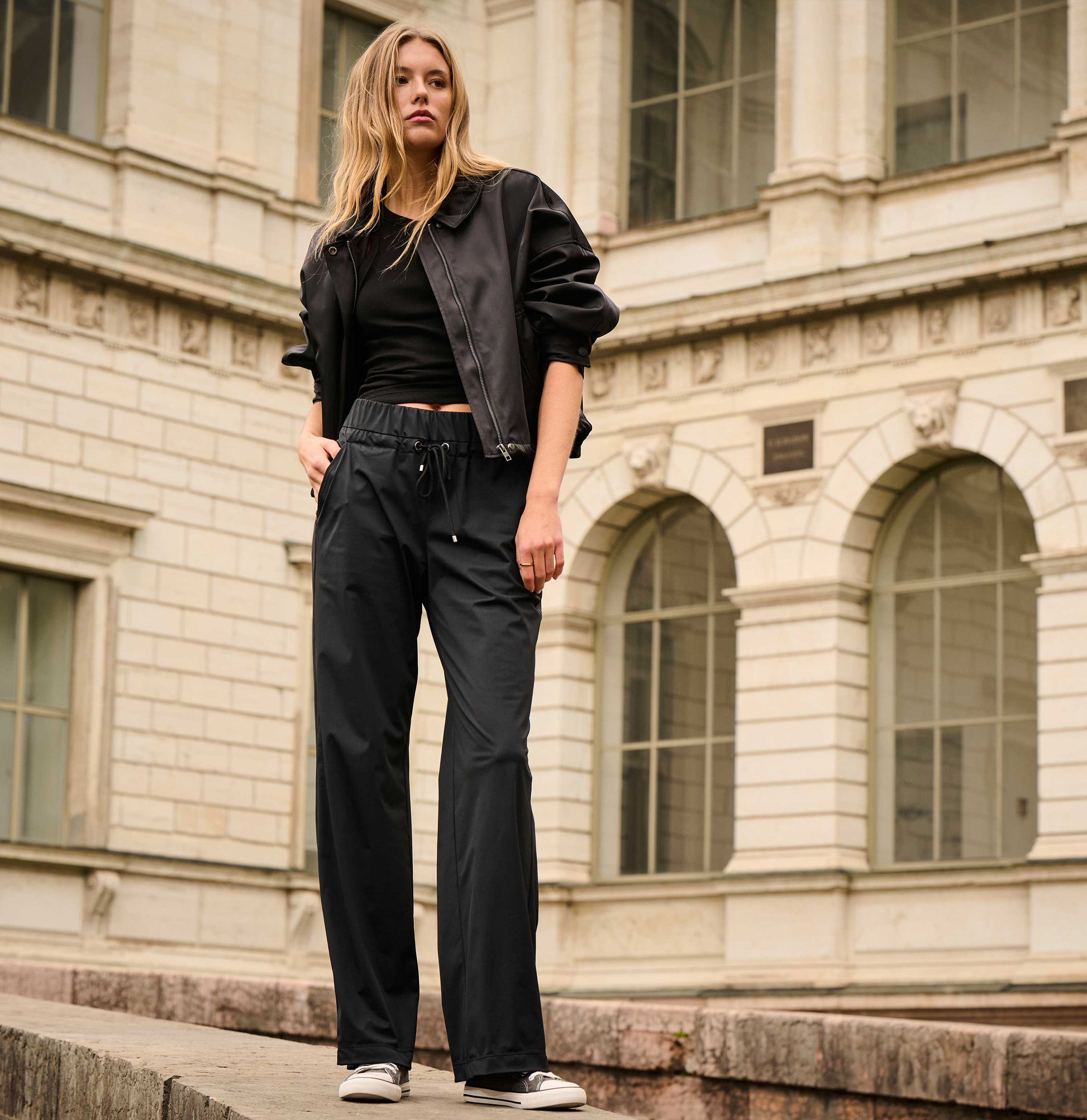 MAC Dream Travel Trouser Black