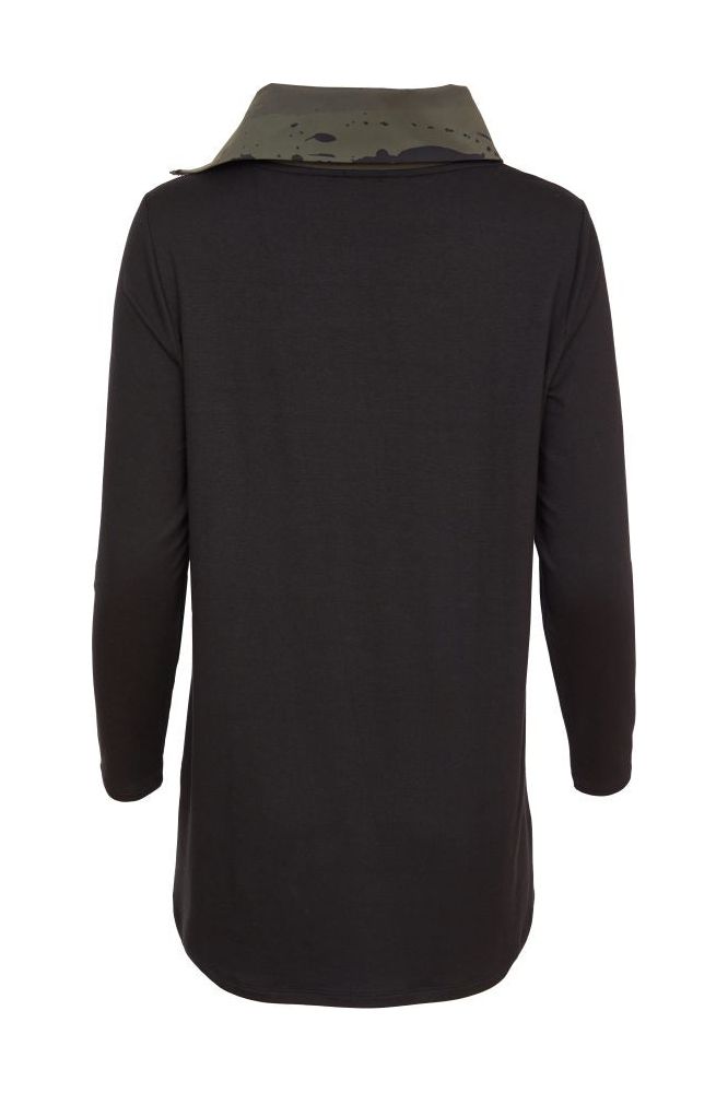 AW24 NAYA Angle Collar/Contrast Top