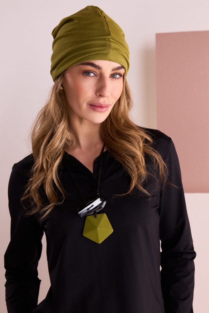 Naya Stone Circle Bar Necklace Black/Avacado