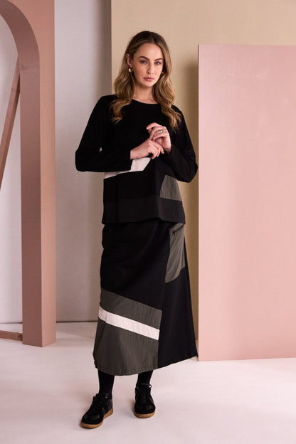 Naya Top Colour Inset Black / Thyme