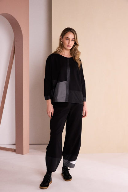 Naya Round Neck Top Black/Grey