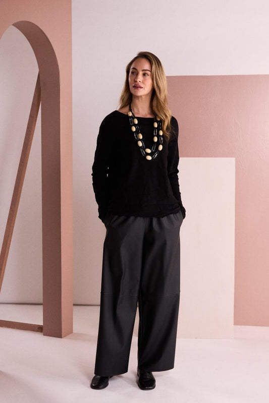 Naya Circle Design Sweater-Black