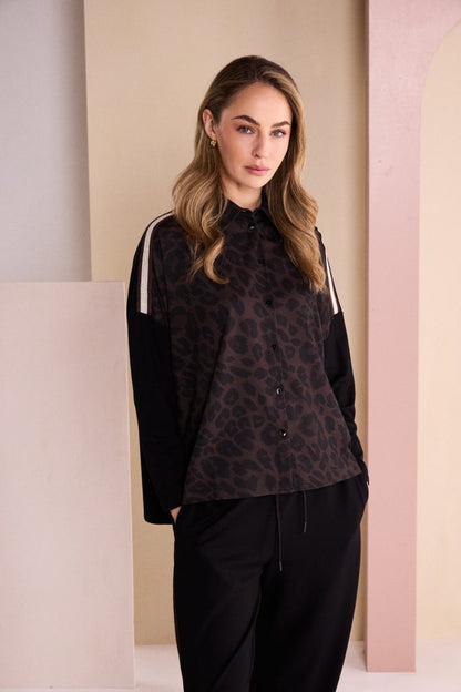 Naya Animal Collar Sleeve Top Black/Choko