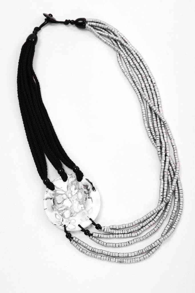 Naya Beaded Necklace Black/Silver