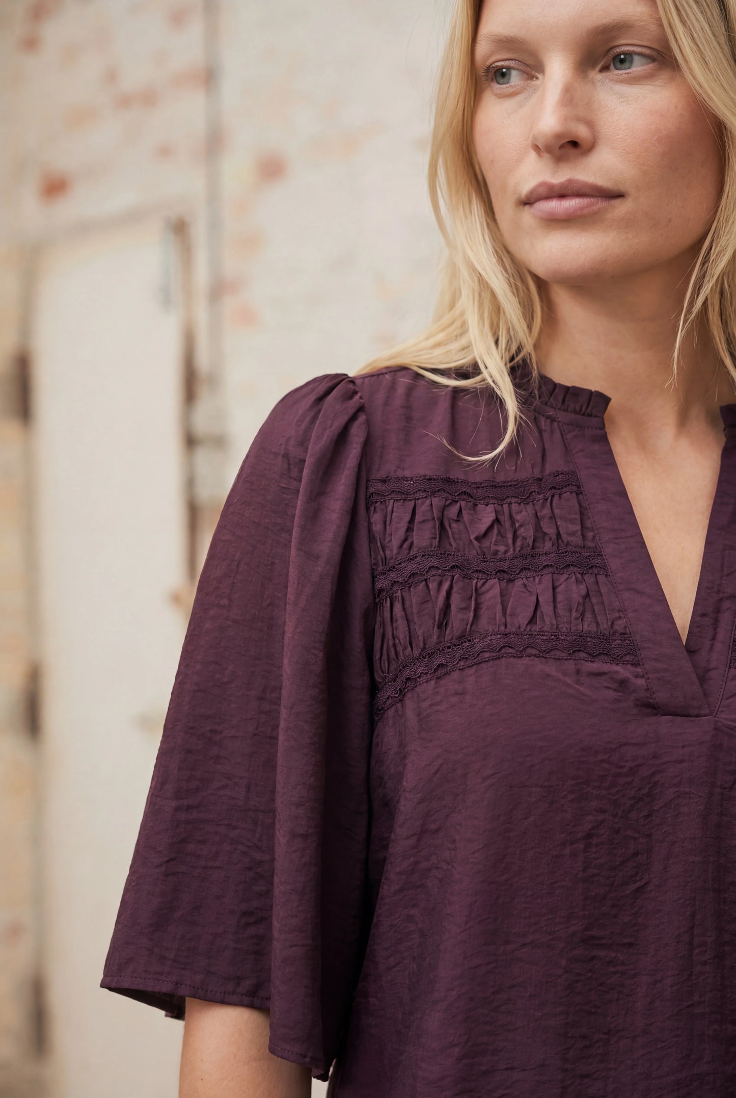 I Say Nova S/S Blouse Aubergine