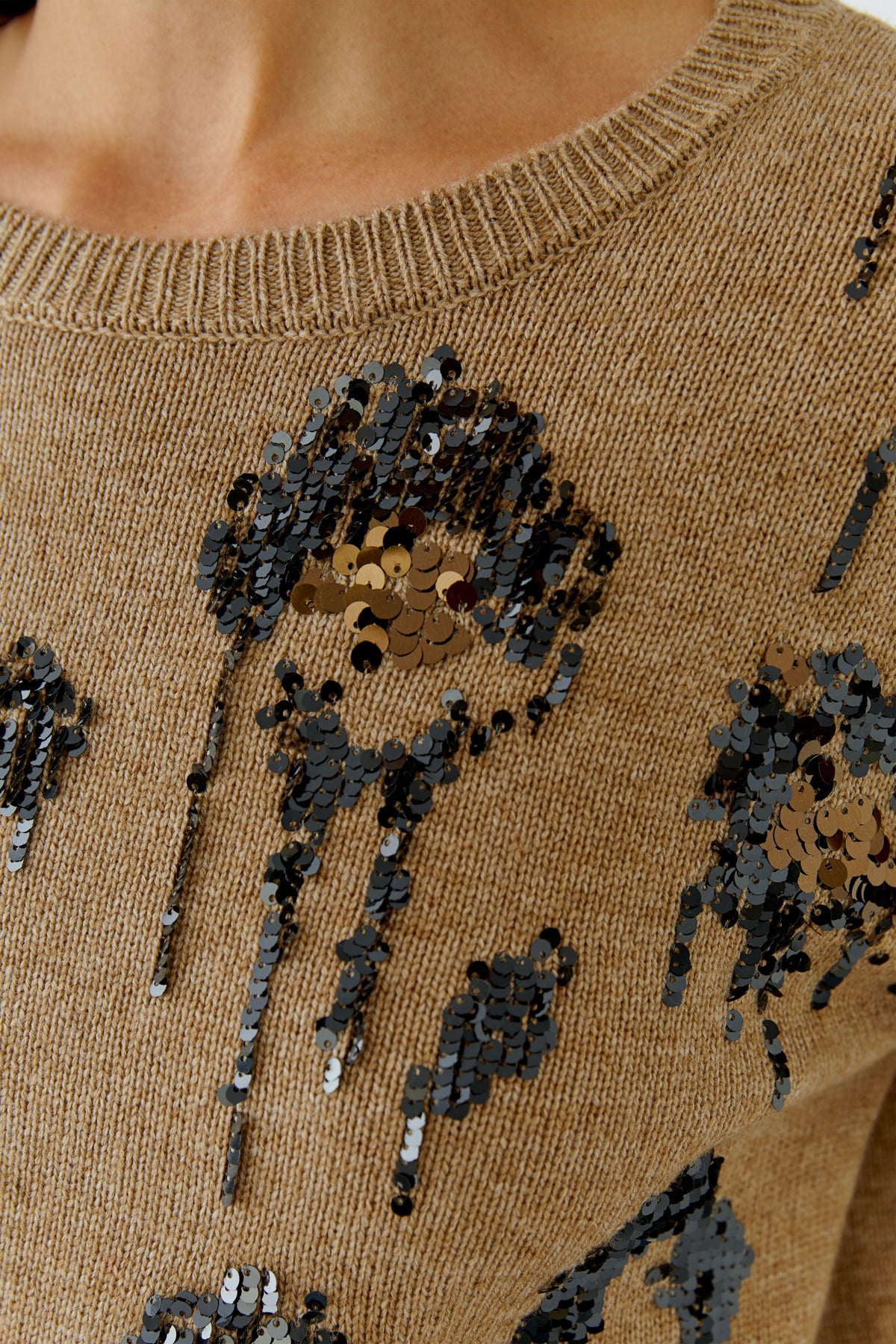 Oui Embellishment Detail Pullover Camel 100086