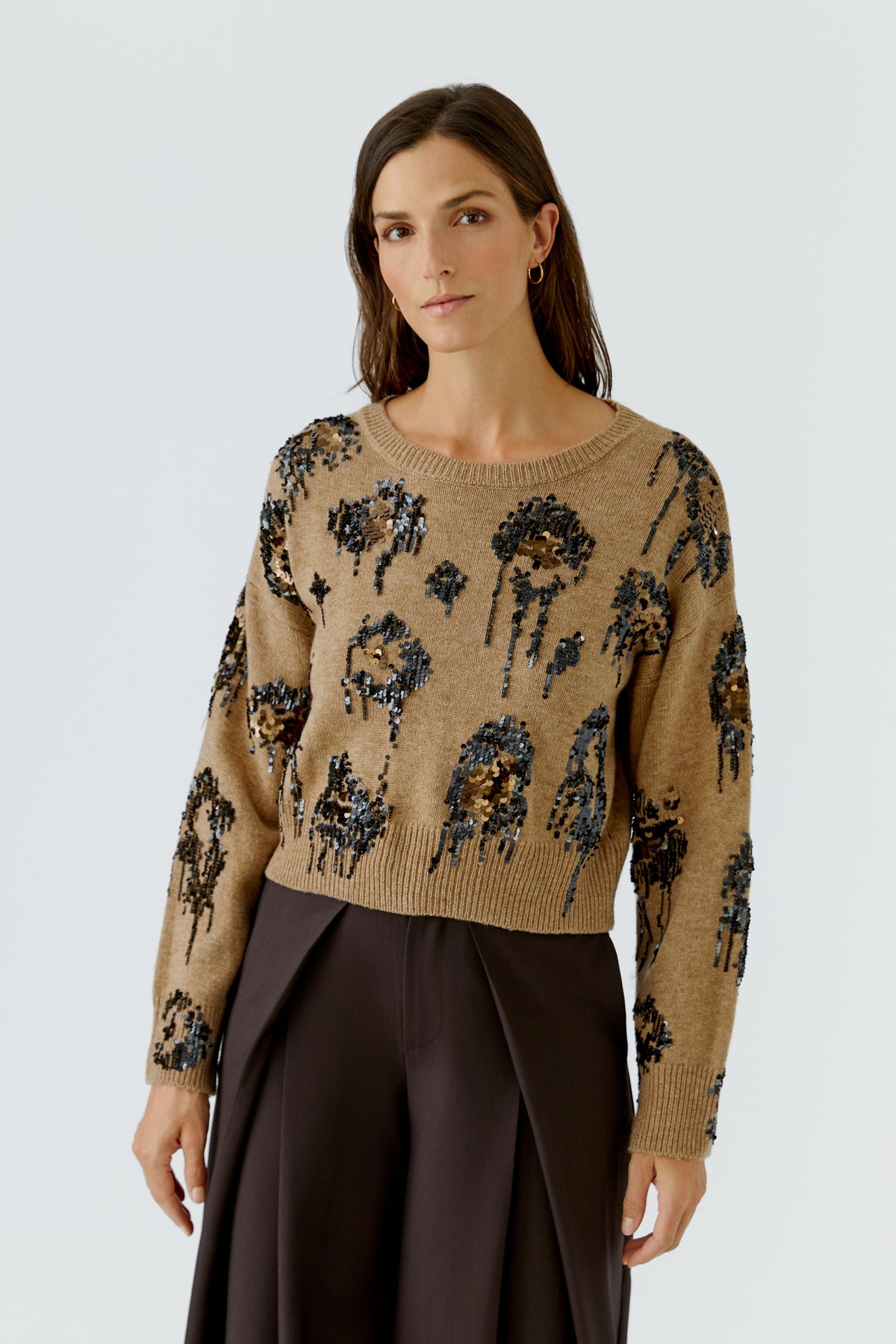 Oui Embellishment Detail Pullover Camel 100086