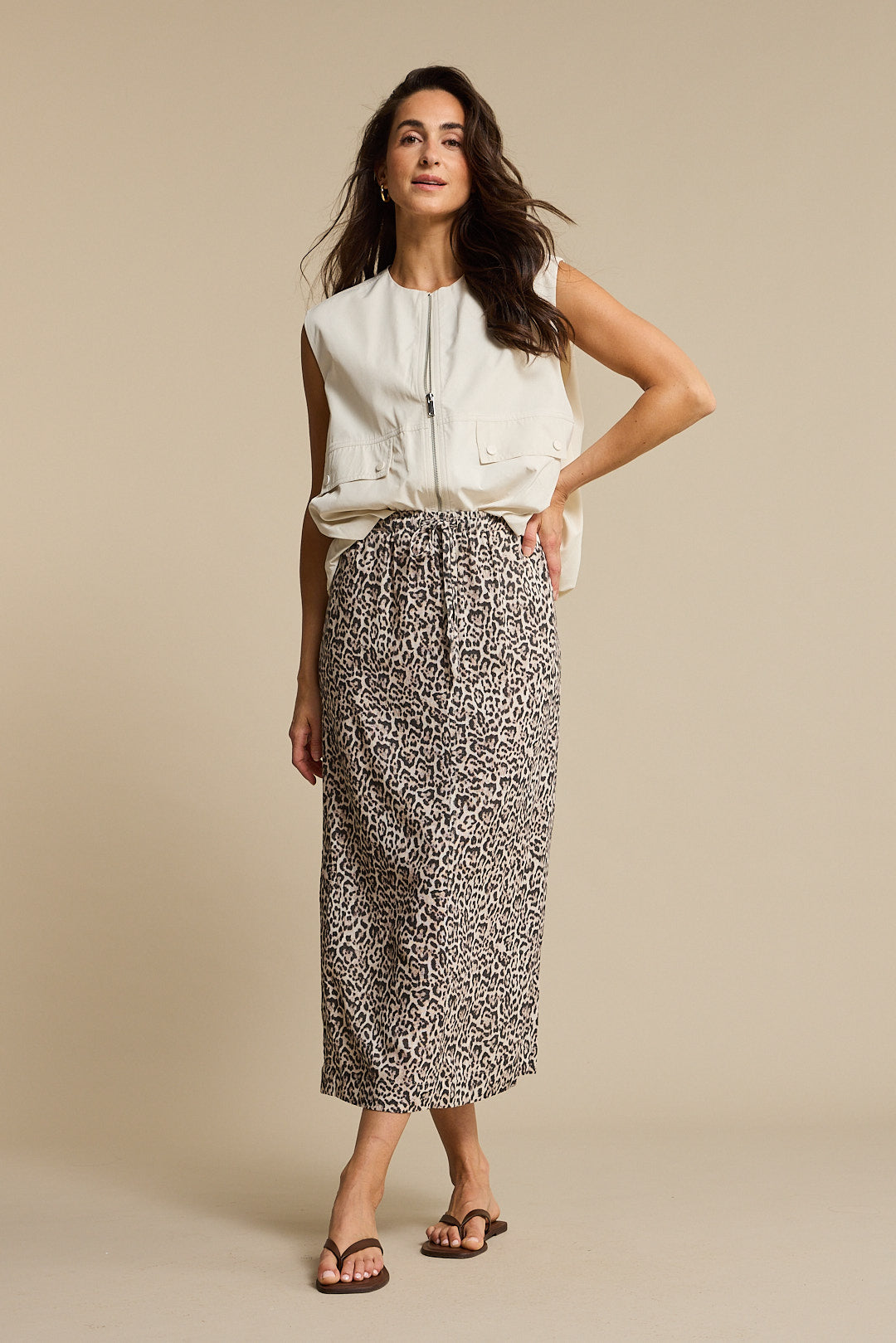 Red Button Ivy Waistcoat Pearl