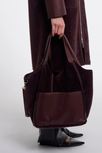 Rino & Pelle Chi Handbag Fudge Cloak