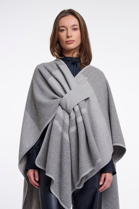 Rino & Pelle Levi Cape-Light Grey