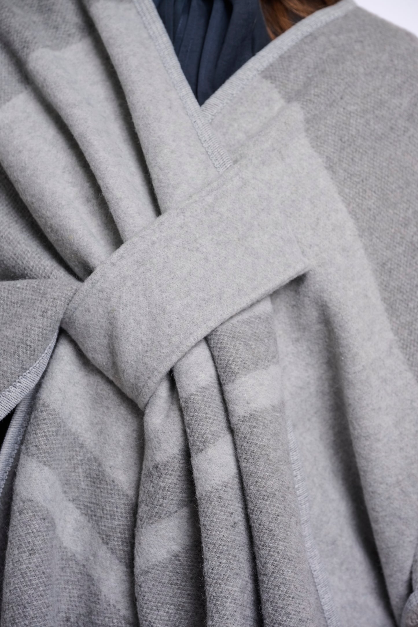 Rino & Pelle Levi Cape-Light Grey