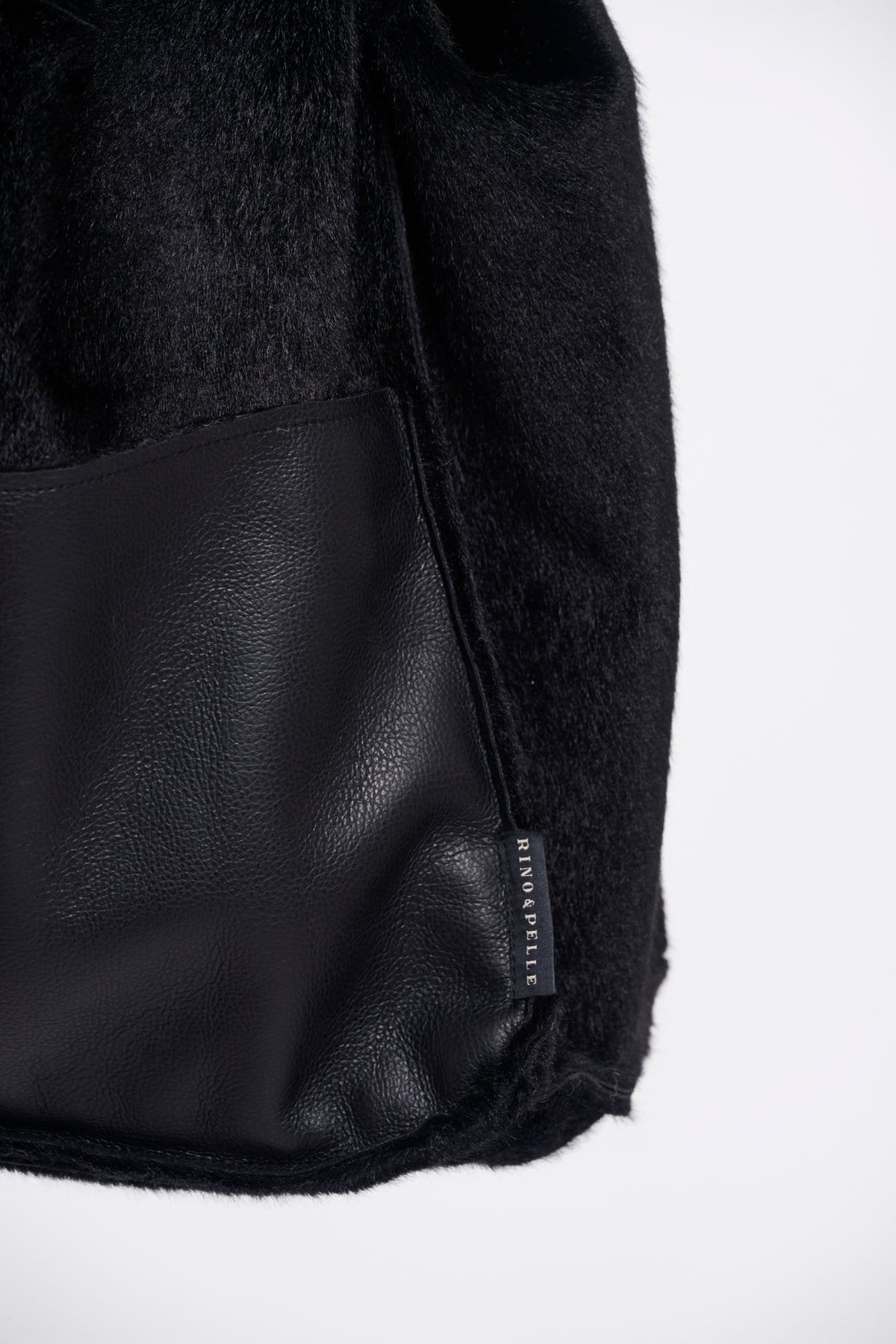Rino & Pelle Chi Handbag Black