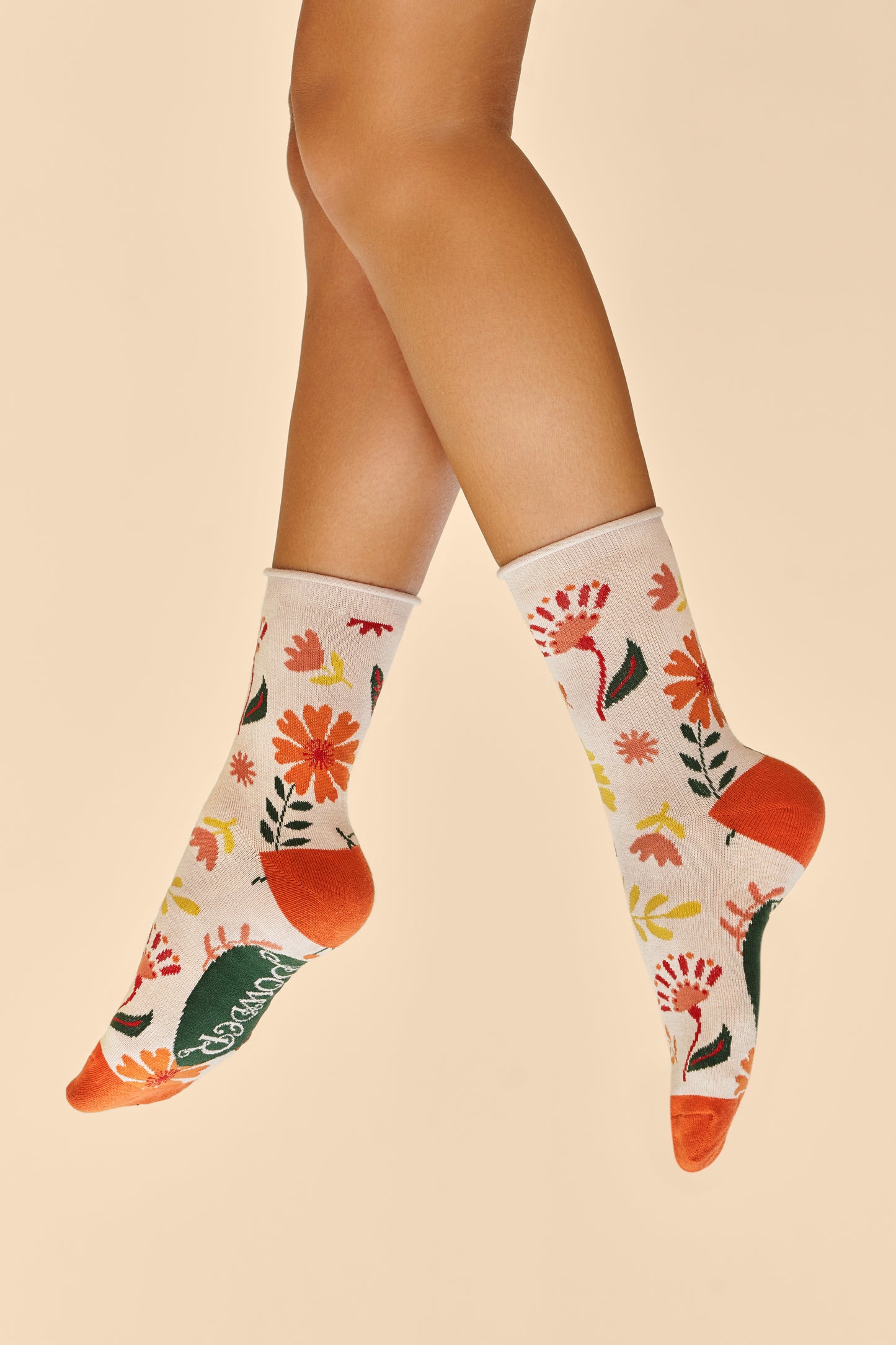 AW24 Powder Ankle Socks