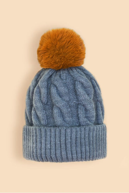 AW24 Powder Svana Bobble Hat