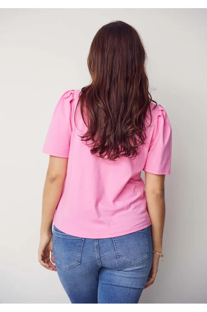 ISAY Tinni V-Neck T-Shirt