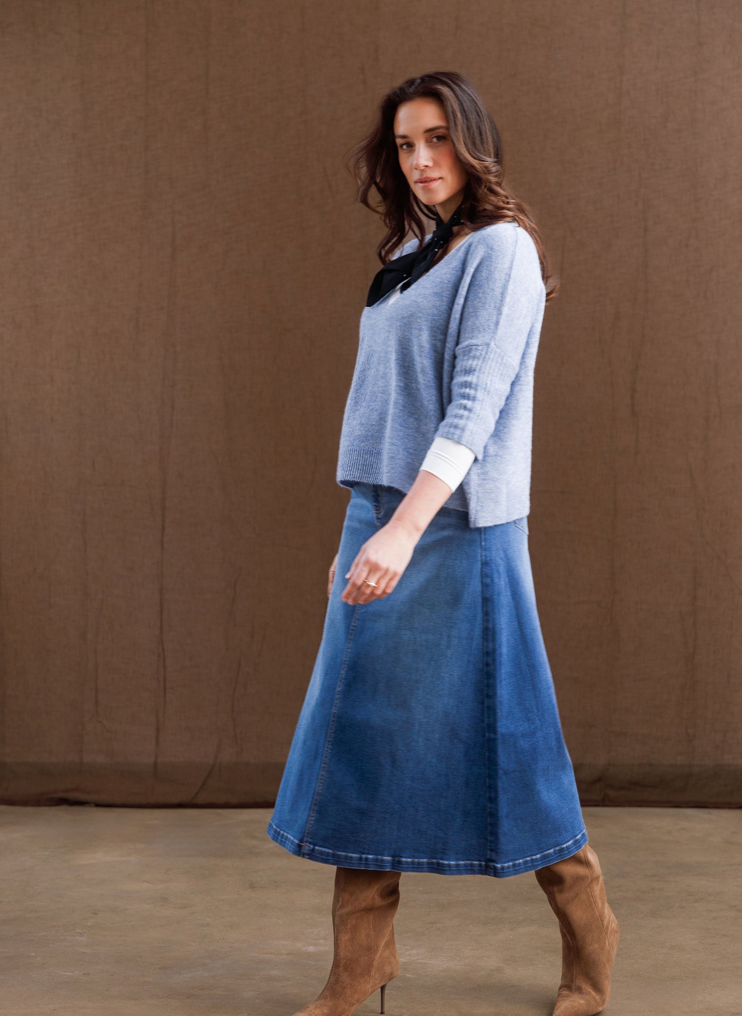 Yest Chloe Essential Skirt Dark Stone