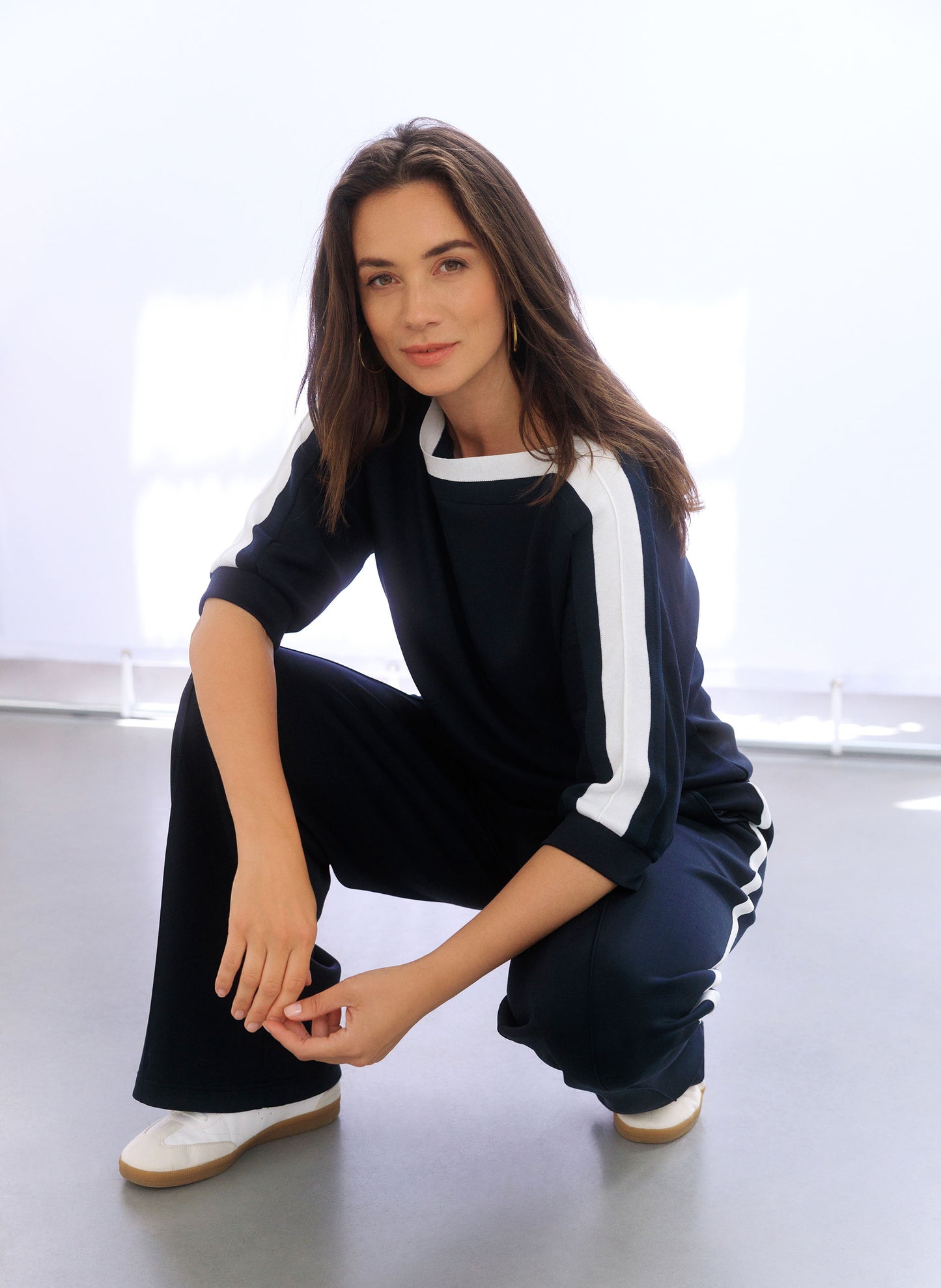 YEST Inaya Sweatshirt Navy 0006092